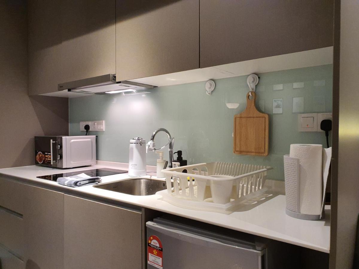 The Perfect Getaway @ Tamarind Suites, Netflix 300Mbps ไซเบอร์จายา ภายนอก รูปภาพ