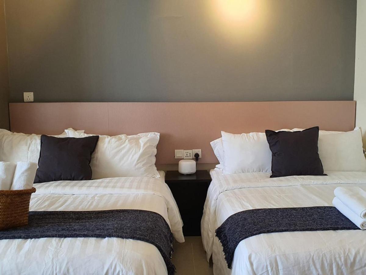 The Perfect Getaway @ Tamarind Suites, Netflix 300Mbps ไซเบอร์จายา ภายนอก รูปภาพ