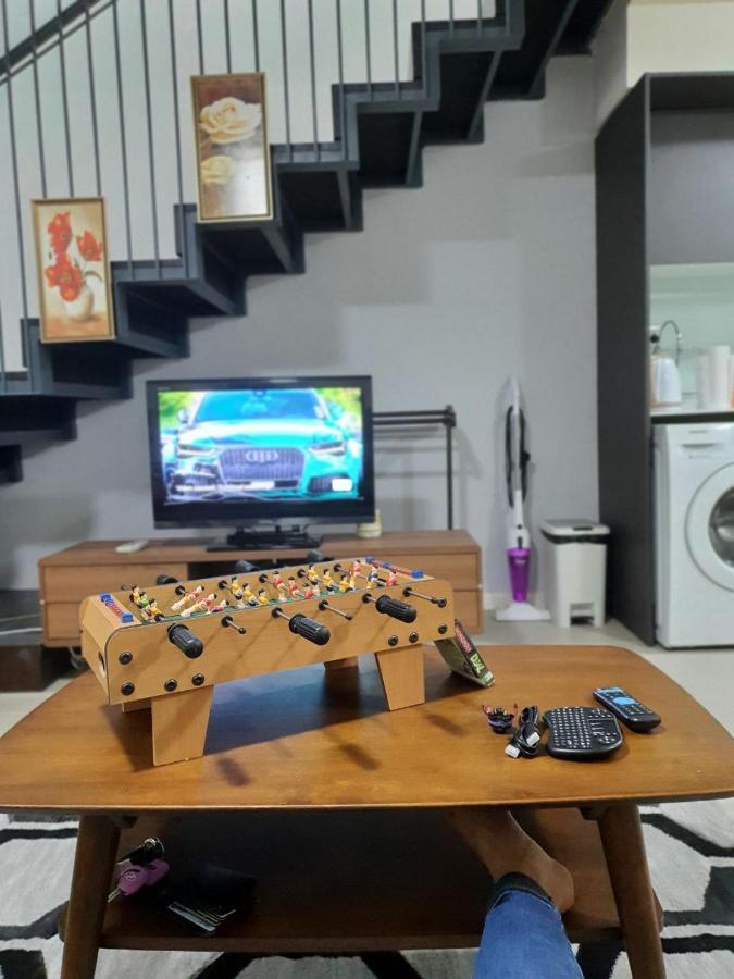 The Perfect Getaway @ Tamarind Suites, Netflix 300Mbps ไซเบอร์จายา ภายนอก รูปภาพ