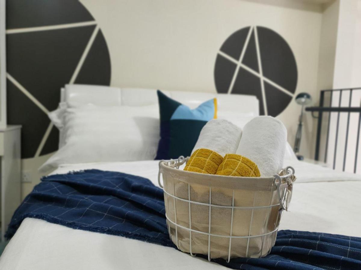 The Perfect Getaway @ Tamarind Suites, Netflix 300Mbps ไซเบอร์จายา ภายนอก รูปภาพ
