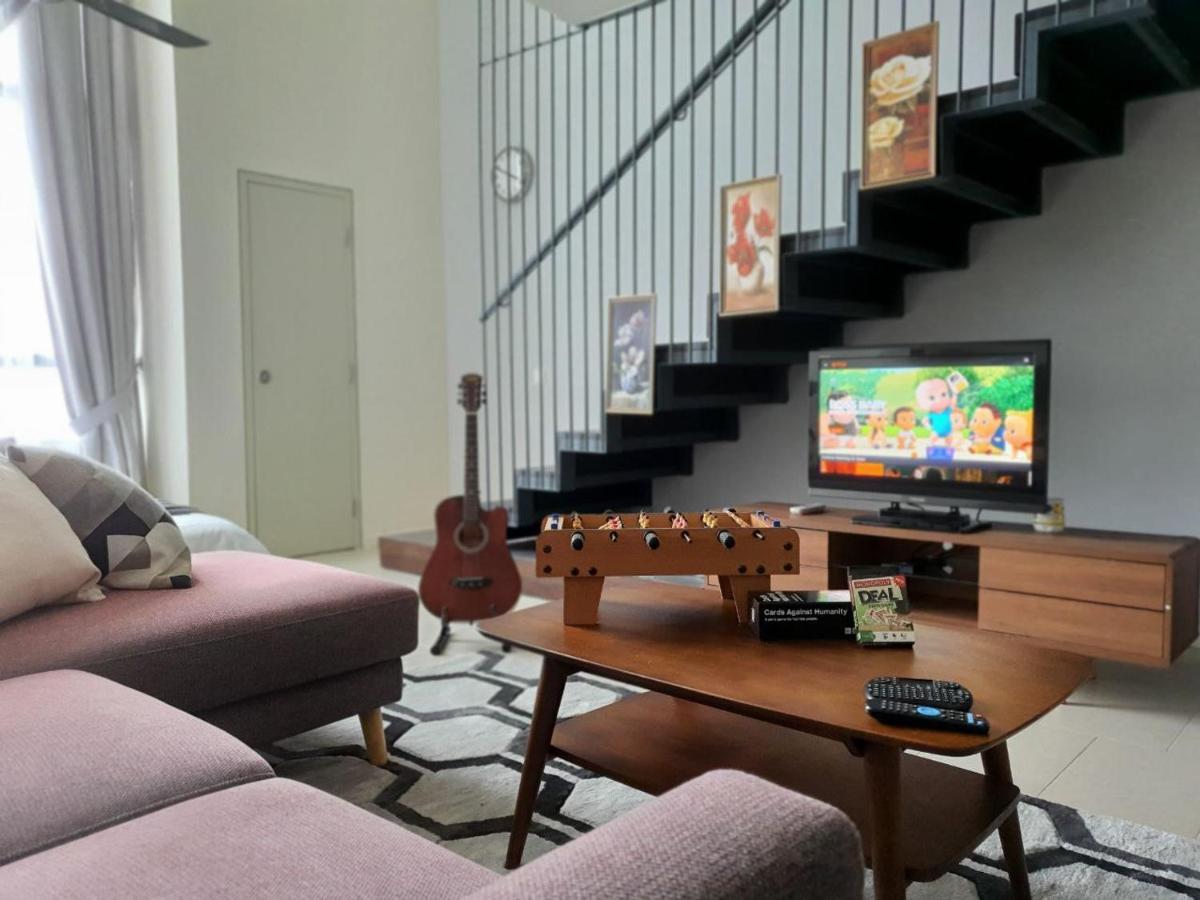 The Perfect Getaway @ Tamarind Suites, Netflix 300Mbps ไซเบอร์จายา ภายนอก รูปภาพ